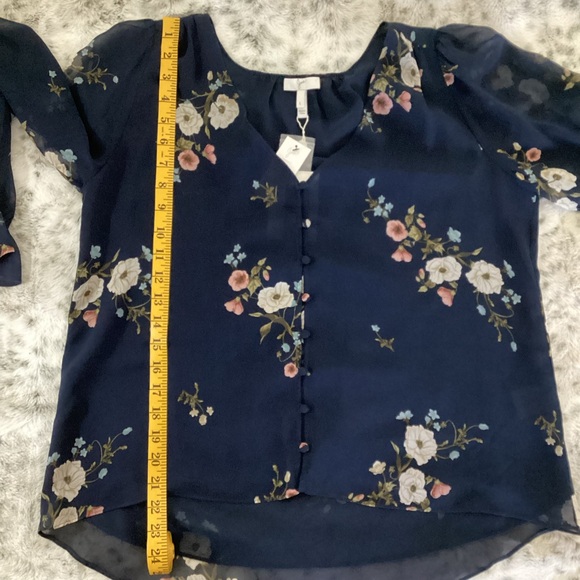 JOIE Floral-Silk Top NWT - Picture 11 of 11
